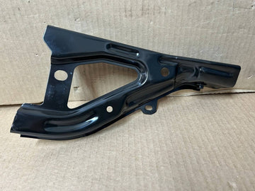 ✅ NEW! 2026-2027 Tesla Model Y Right Lower Fender Bracket 2095524-00-A