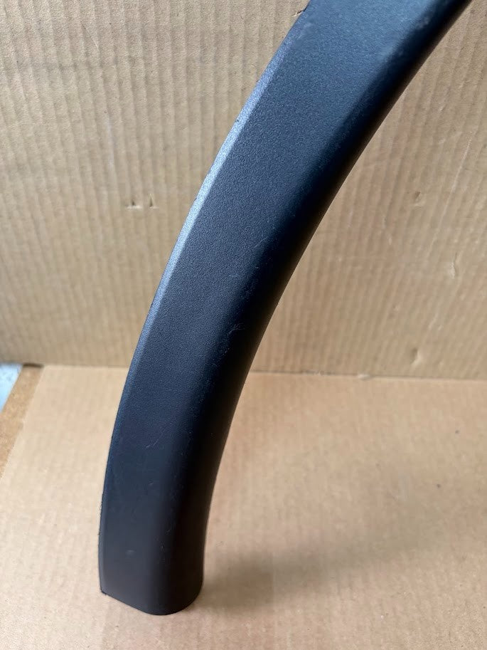 ✅ 20-24 Tesla Model Y Rear Right Fender Garnish Wheel Arch Molding 1494188-00-B