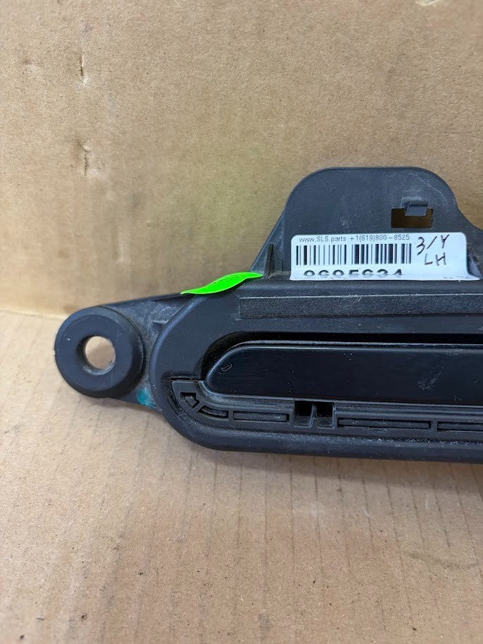 ✅ 2020-2023 Tesla Model 3 Front or Rear Left Outside Door Handle 1528114-00-B