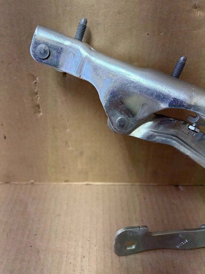 ✅NEW! 17-21 Tesla Model 3 Rear Left Tailgate Boot Lid Hinge 1092820-00-E