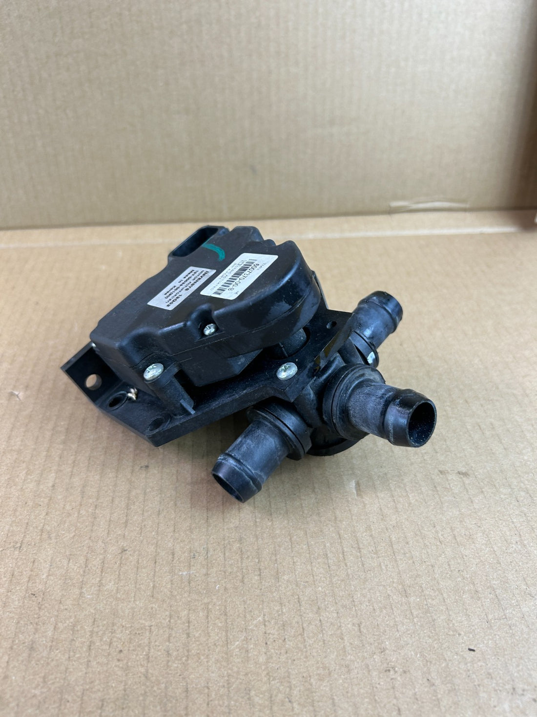 ✅ 12-20 Tesla Model S X Coolant Pump Cooling Valve Actuator 4-Way 6007370-00-B