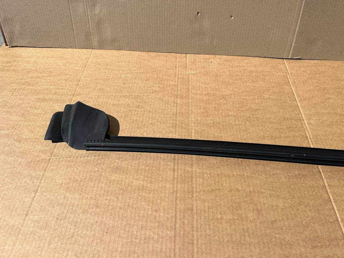✅ 20-23 Tesla Model Y Front Left Driver Door Window Inner Belt Seal 1516942-00-A