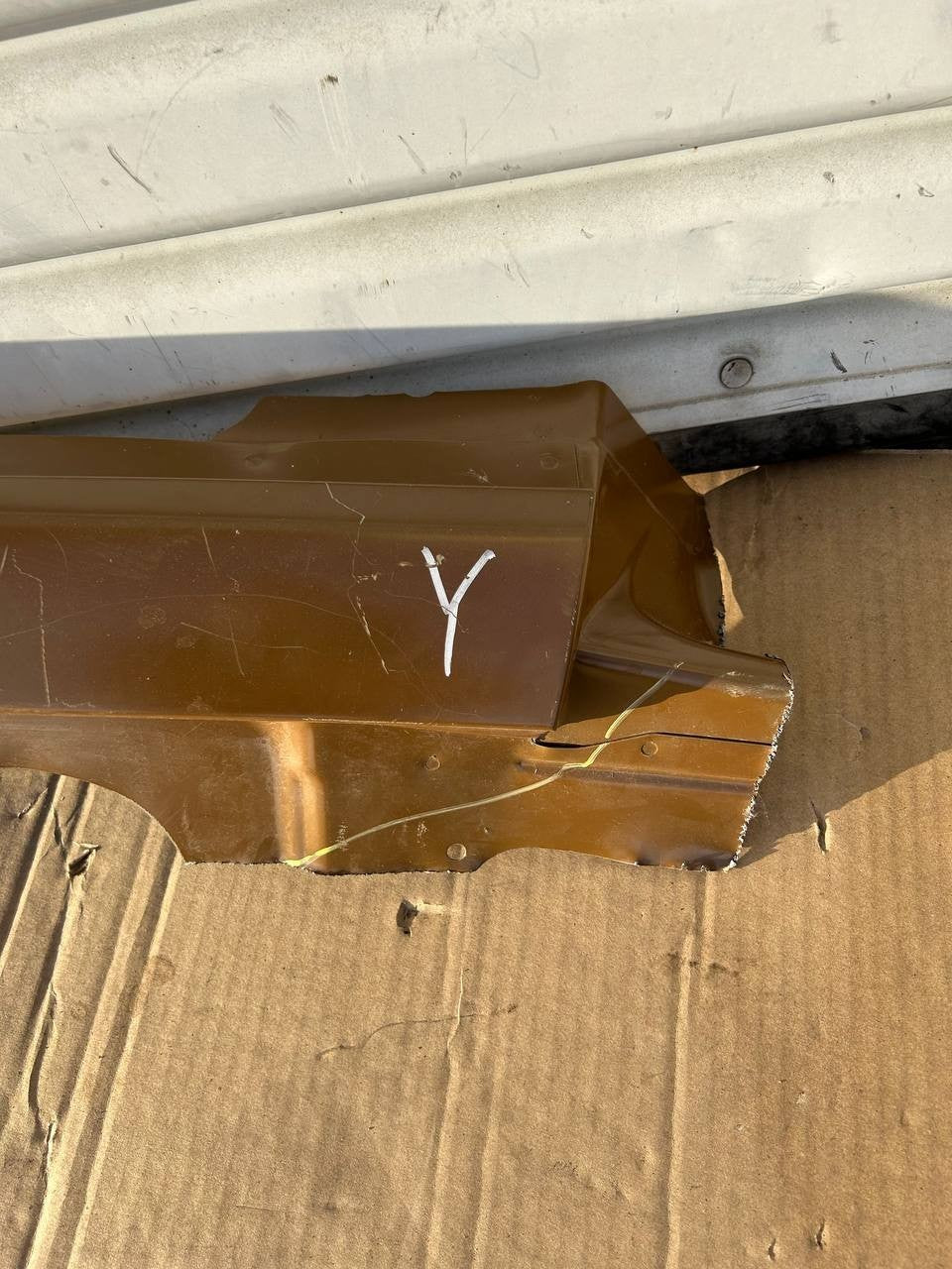 ✅ Tesla Model Y Left A-B Pillar Rocker Panel 1487807