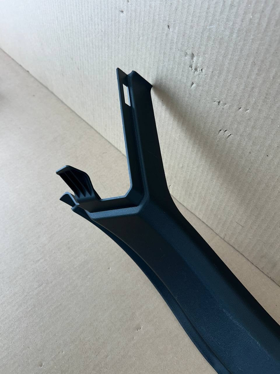 ✅NEW! 2012-2020 Tesla Model S MS Rear Right Tailgate Trunk Side Trim 1009066-00C