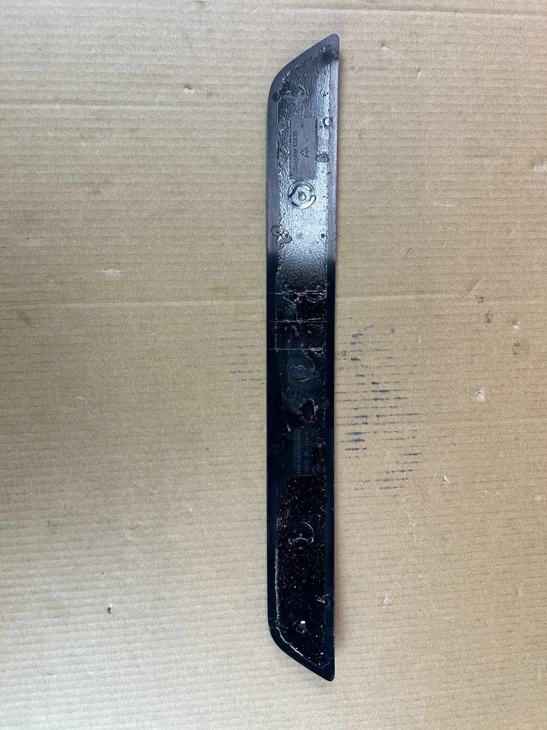 ✅Tesla Model 3 Front Left/Right Door Sill Scuff Plate Trim Panel 1504763-00B OEM