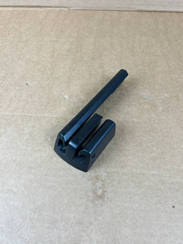 ✅ 12-15 Tesla Model S Front Right Side Seat Track Trim Cover 1008387-00-D