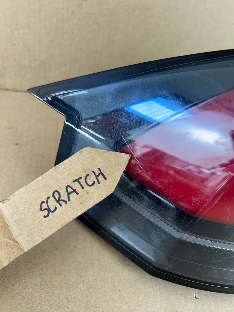 ✅ 2016+ Tesla Model X Rear Left Tail Light 1034332 OEM w/scratches