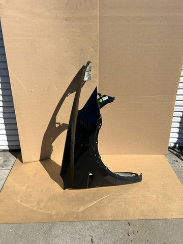 ✅2017-2024 Tesla Model Y Front Right Side Fender w/dent and scratches