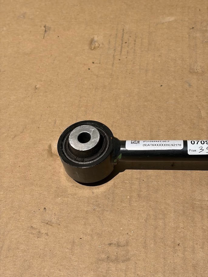 ✅17-24 Tesla Model 3/Y Rear Left or Right Lower Control Arm 1044441-00-F OEM
