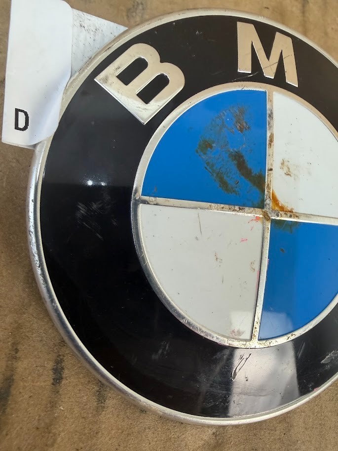 ✅OEM BMW Front Hood Roundel Emblem 51148132375 7376339-01