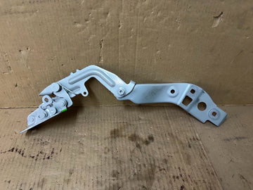 ✅ 2020 - 2025 Mercedes Benz Front Left Driver SideHood Hinge Silver A1778801100