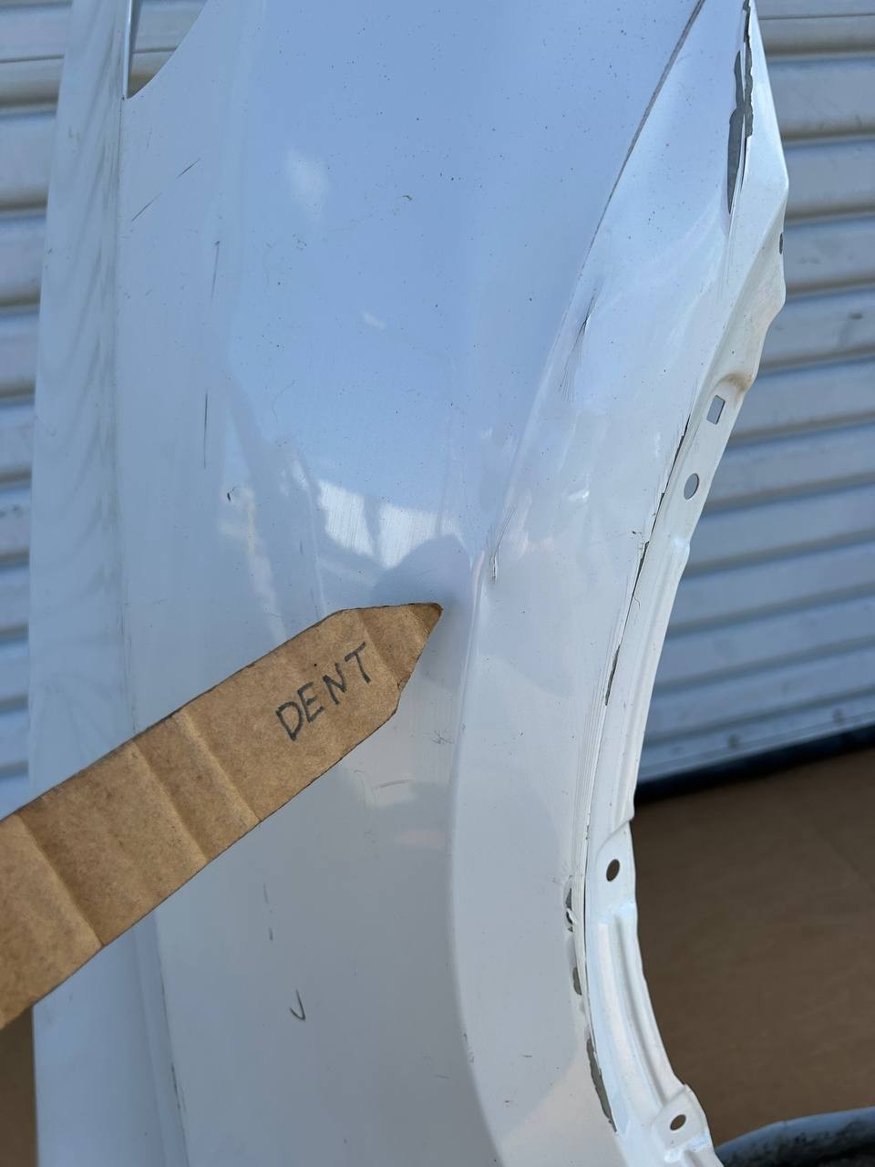 ✅2017-2024 Tesla Model Y Front Right Side Fender White w/dent and scratches