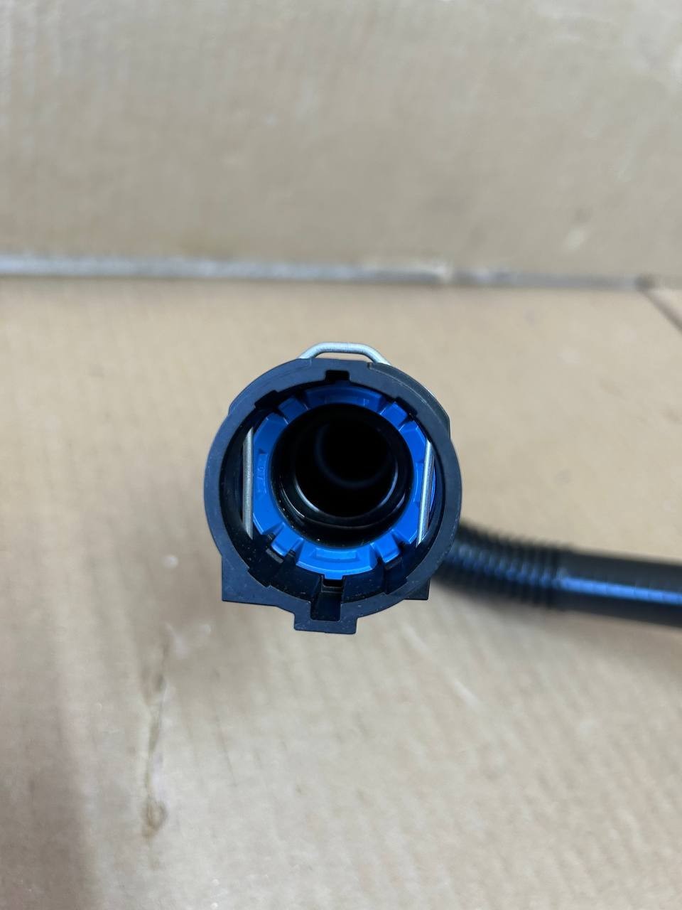 ✅NEW! Tesla Model 3/3h/Y/Yj Radiator Hose Inlet 1501332-00-E