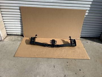 ✅2022-2024 Rivian R1T Rear Lower Tow Towing Trailer Hitch PT00003718-J.2 OEM