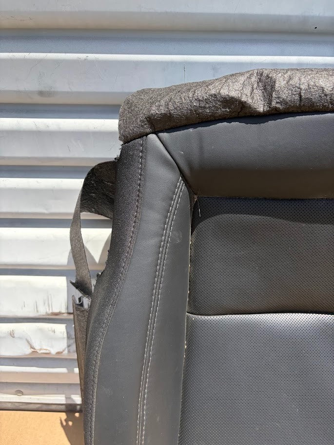 ✅ Tesla Model 3 Highland/ Y Juniper Front L+R Seat Lower Cushion 1997744-01-C