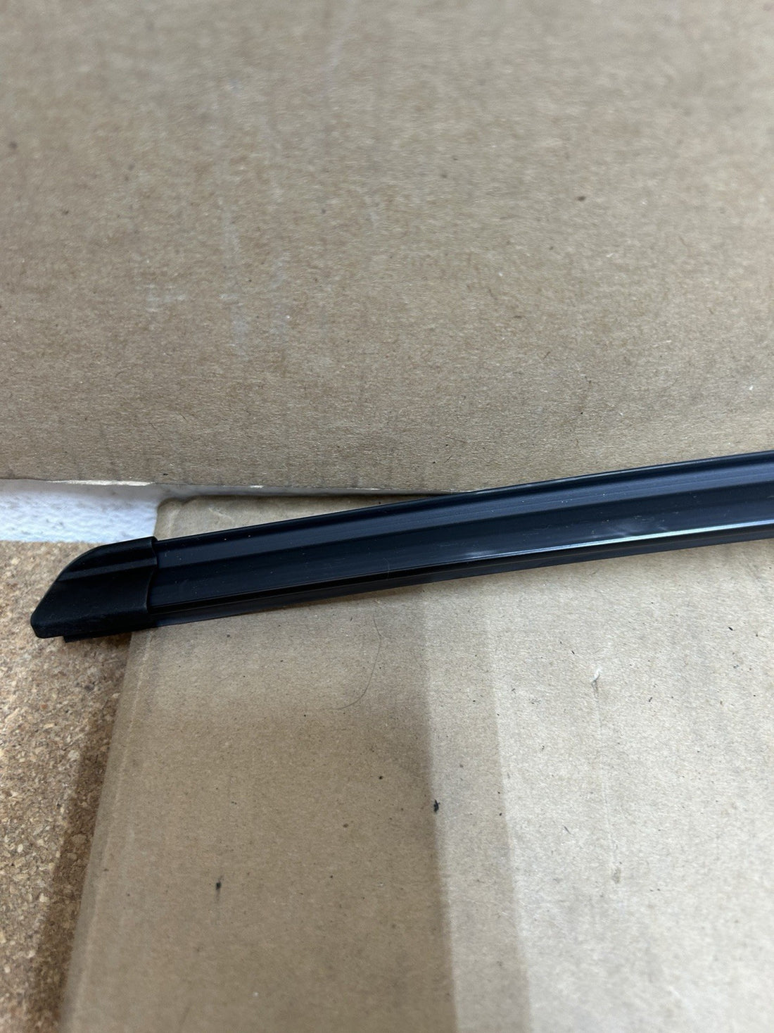 ✅ NEW! 21-25 Tesla Model Y Arm And Blade Left Side 1658938-00-B OEM