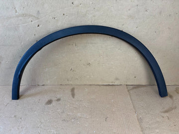 ✅ 2023 Polestar 2 534 EV Rear Right Fender Arch Trim Cover 31672604 /damaged