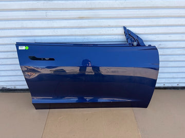 ✅ 24+ Tesla Model 3 Highland Front Right Side Door Shell Blue w/dent & scratches