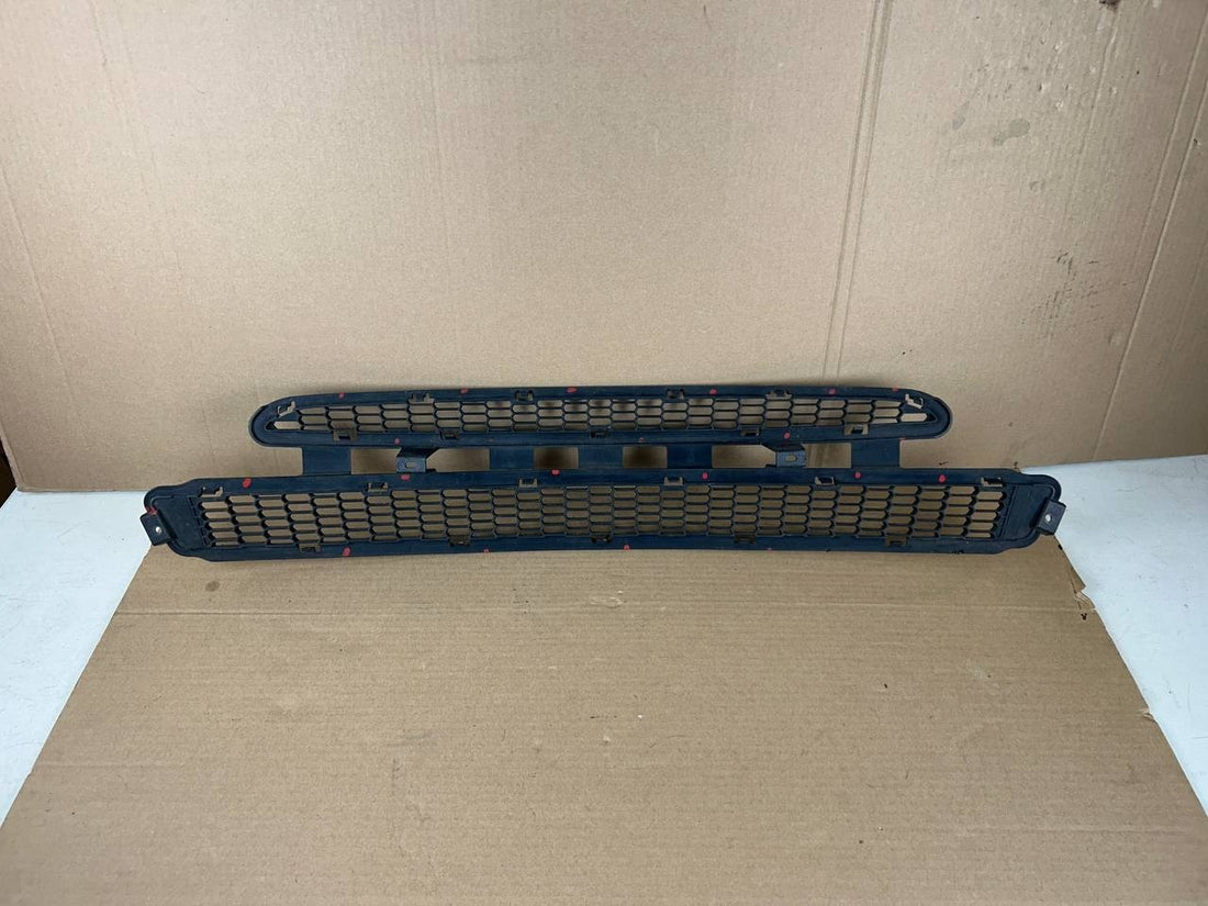✅2012 2013 2014 2015 Tesla Model S Front Bumper Center Mesh Grille Lower 6008159