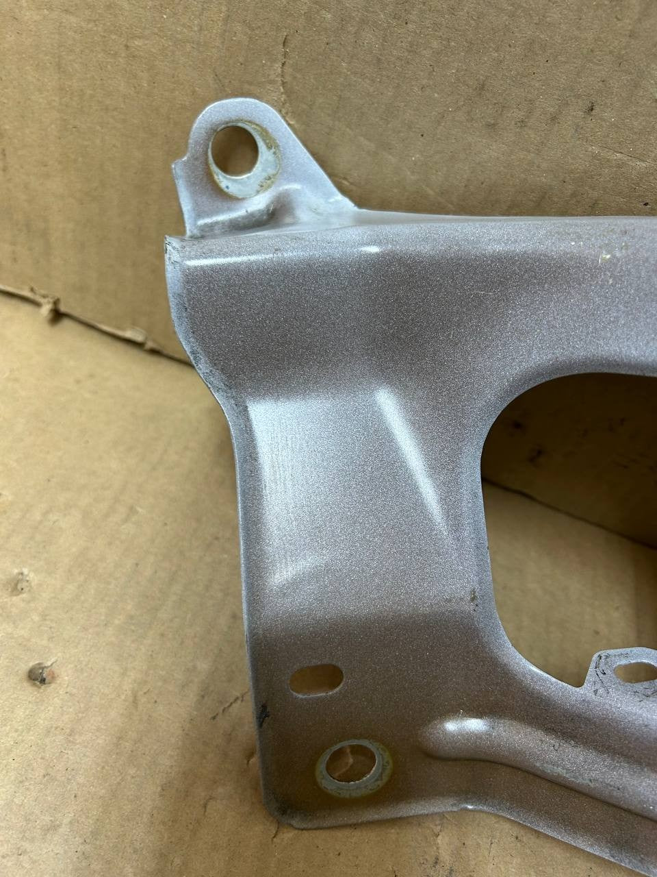 ✅ 2020-2024 Tesla Model Y Front Left Side Fender Support Bracket LH 1487491-00-A