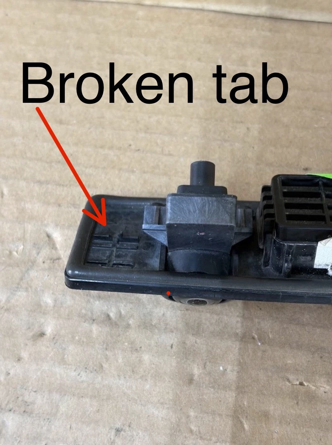 ✅17-23 Tesla Model 3/Y Trunk Rear View Backup Camera 1095949-00-E Broken Tab