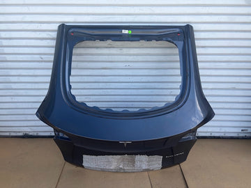 ✅ 20-23 Tesla Model Y Rear Trunk Lid Gray w/dented
