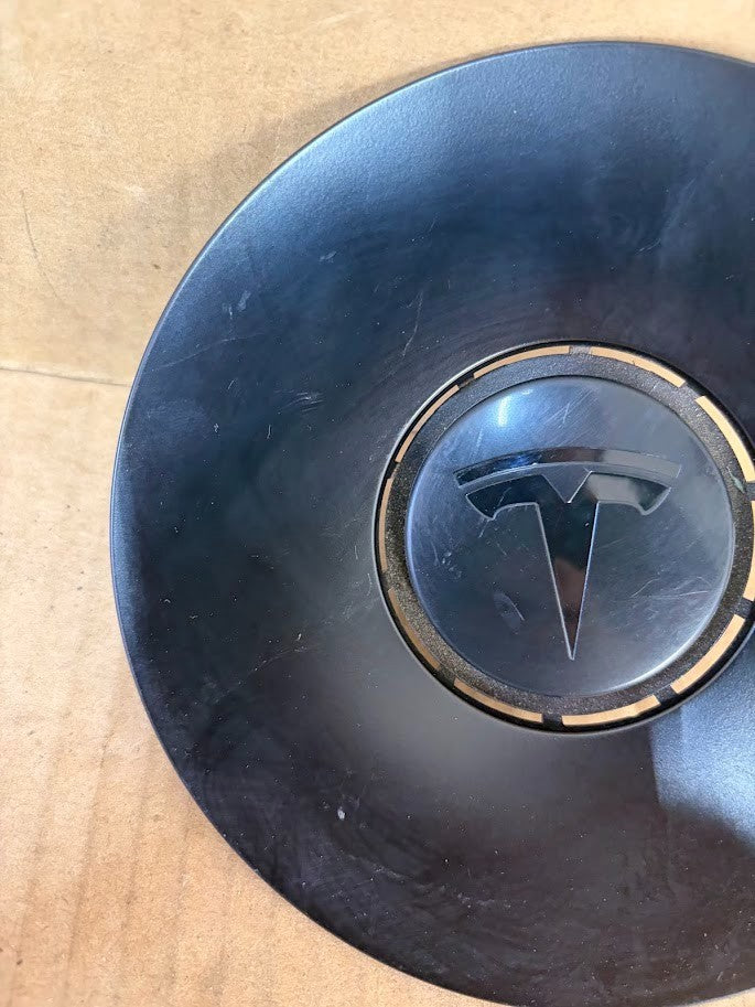 ✅ 20-23 OEM Tesla Model Y Induction 20 inch Wheel Center Cap 1188233-00-A