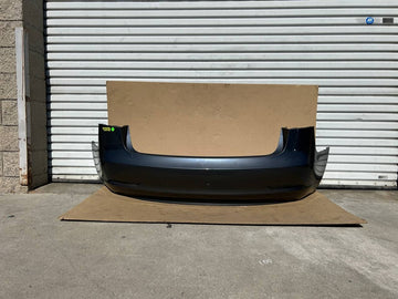 ✅2021-2023 Tesla Model 3 Rear Bumper Cover Gray w/scratches