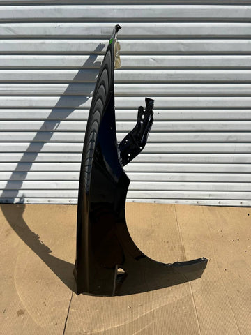 ✅ 2024-2025 Tesla Model 3 Front Right Side Fender Gray w/scratches