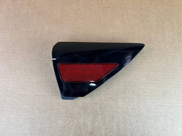 ✅OEM 2017 - 2023 Tesla Model 3 Rear Right Light Lamp Reflector Trim 1518783-00-B