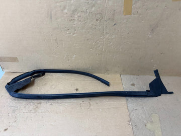 ✅16-26 Tesla Model X  Inner Belt Door Window Seal Left Front 1472044-00-A