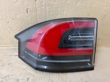 ✅ 16-20 Model X Rear Left Taillight Outer Tail Lamp 1034332-00-A /cracked
