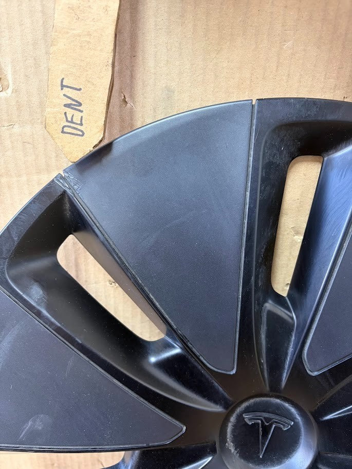 ✅2024-2025 Tesla Model 3  Wheel cover 18'' Black 1344251-P0-B