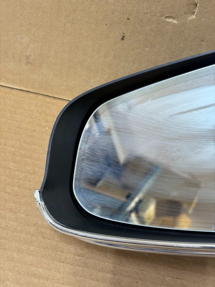 ✅ 12-20 Tesla Model S Left Door Exterior Side Mirror Silver 1041317-00-G /dented
