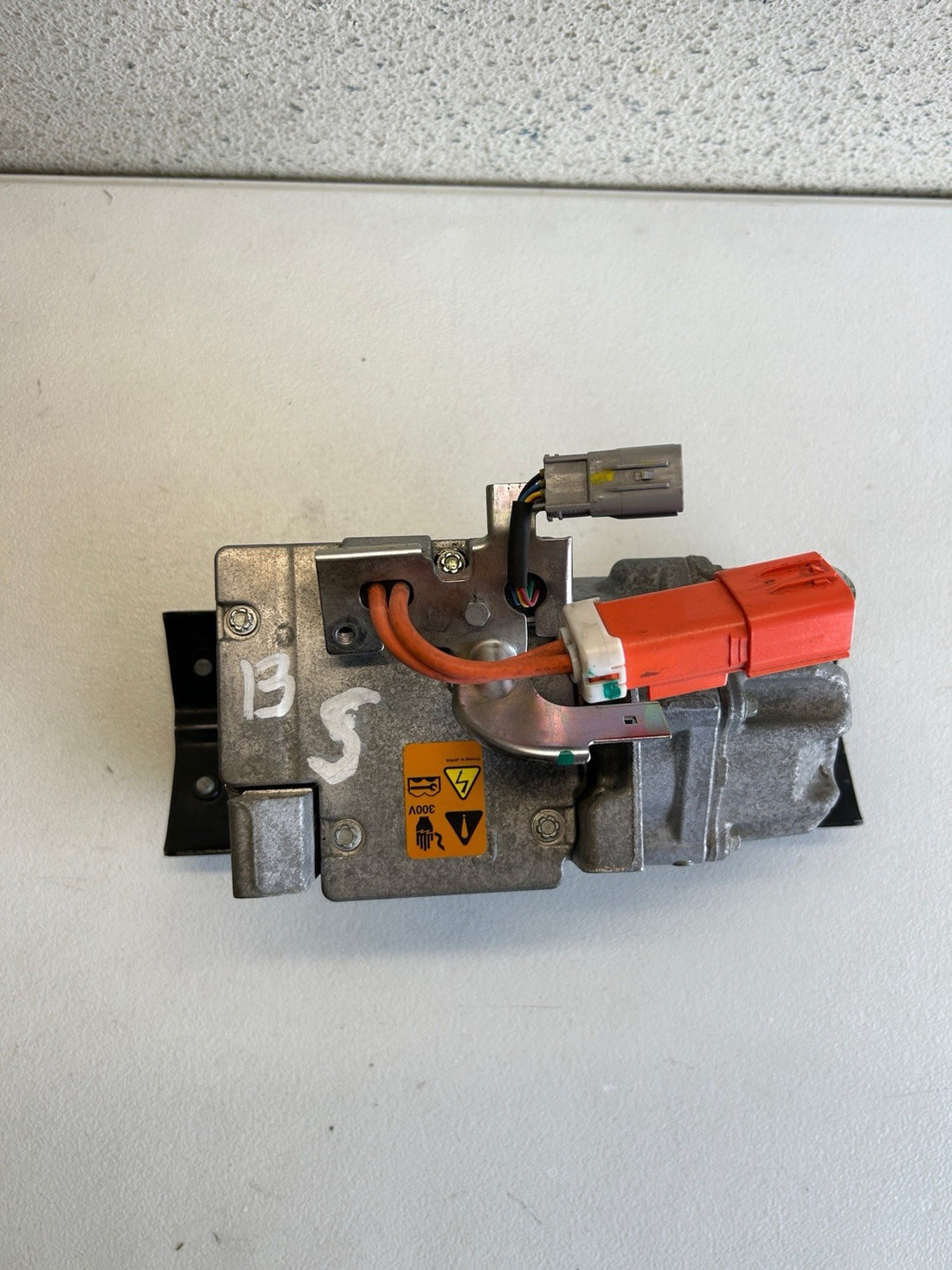 ✅2012-2015 Tesla Model S AC Compressor 6007380-00-D OEM