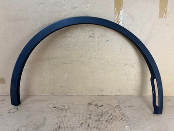 ✅20-24 Tesla Model Y Front Right Fender Wheel Flare Molding 1494186-00-C/scratch