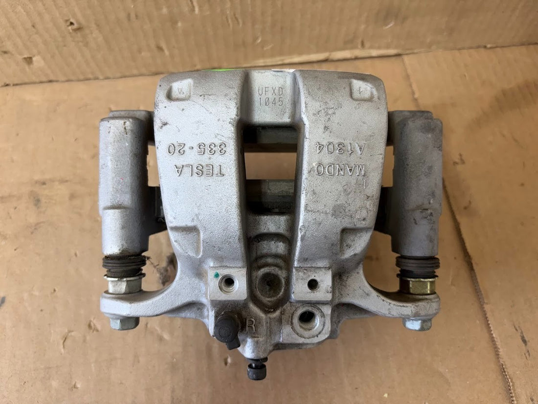 ✅Tesla Model 3 Rear Right Side Brake Caliper A1304335-20