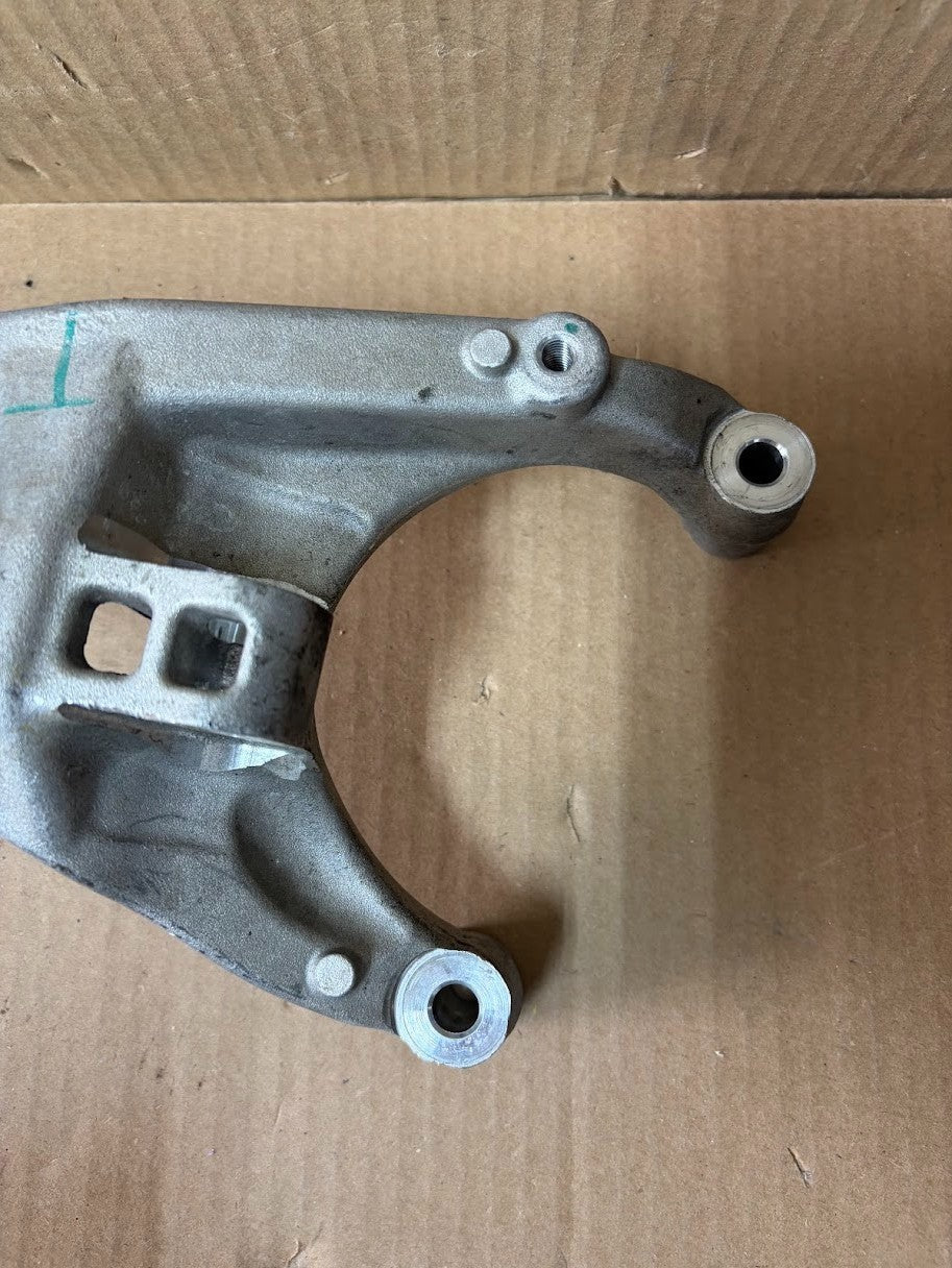 ✅ NEW! 16+ Model S/X Front Left Engine Unit Motor Mount Bracket 1134684-00-C
