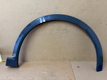 ✅  Audi Q7 Front Right Wheel Arch Molding 4KE.853.026