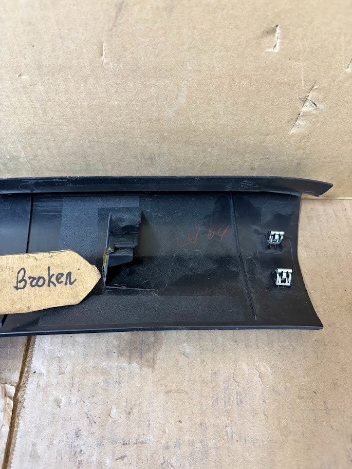 ✅ 16-20 esla Model X Rear Liftgate Upper Trim Panel 1037907-00-C /damaged