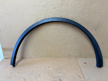 ✅ 20-24 Model Y Rear Left Fender Wheel Arch Molding 1494187-00-B
