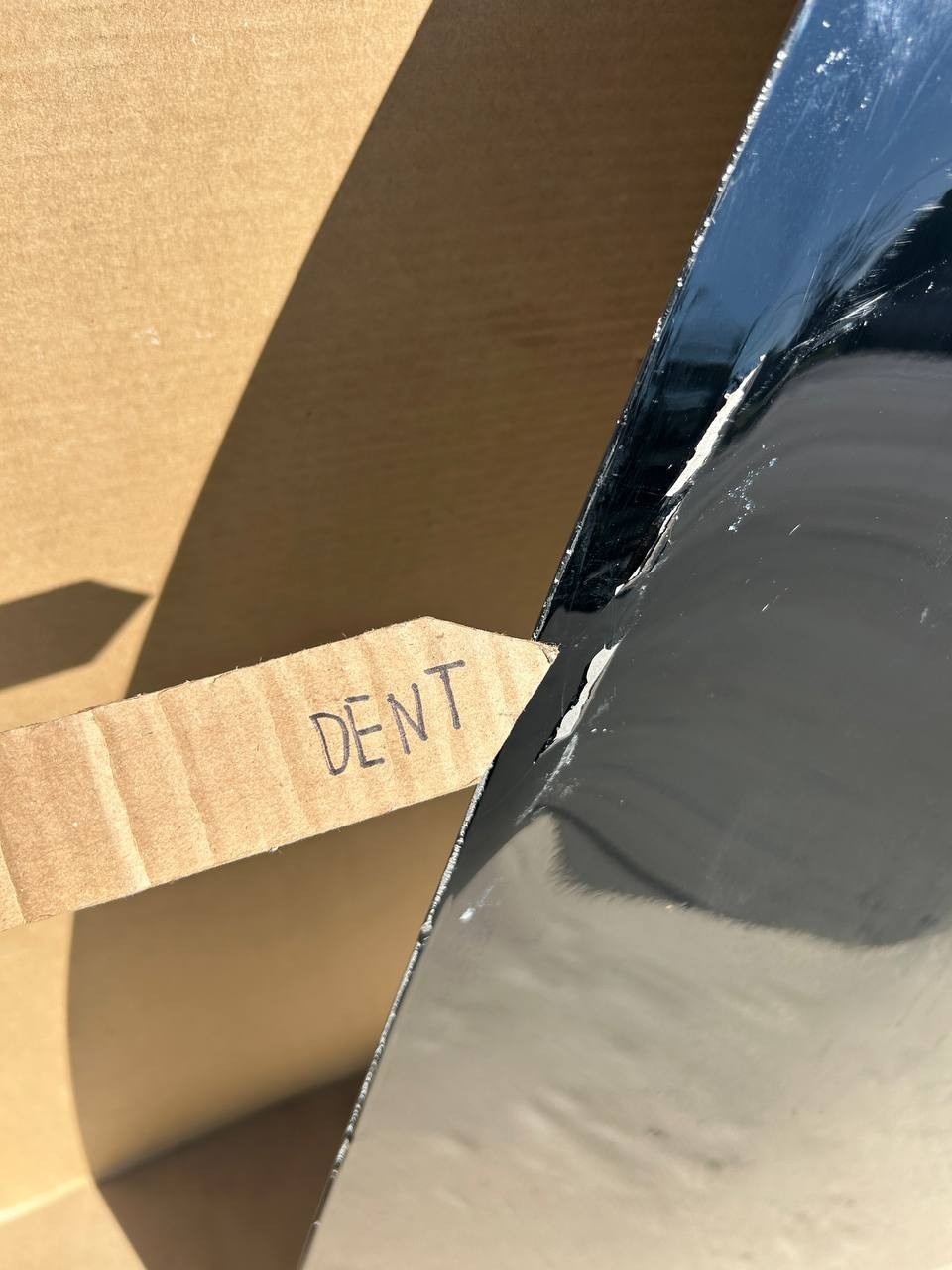 ✅2020-2023 Tesla Model Y Hood Black OEM w/dent and scratch