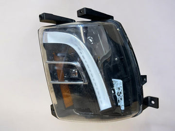 ✅ 16-20 Tesla Model X Fog Light Right 1034327-00-B OEM /damaged