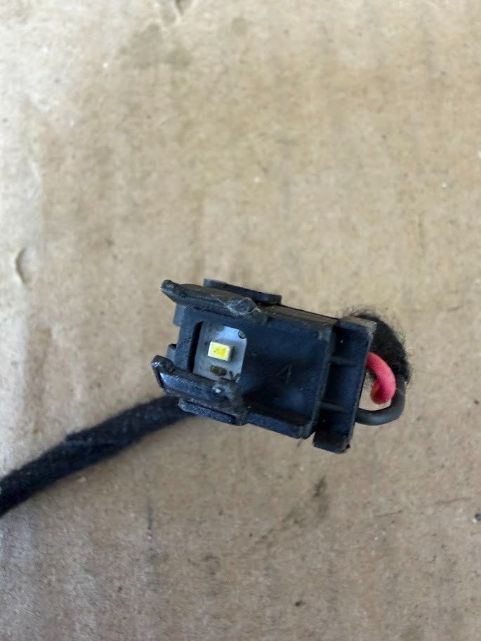 ✅24-25 Tesla Model Y Juniper Front Left/Right Door Panel Wiring Cable 161648301A