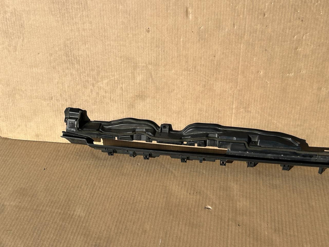 ✅2017-2022 Tesla Model 3 Y Instrument Panel Brow Finisher Bracket 1624716-00-A