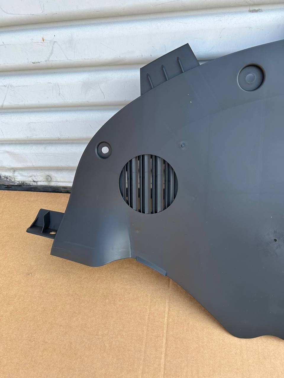 ✅ NEW! 25-26 Tesla Model Y Front Fascia Bumper Valance Undertray 1932387-00-D