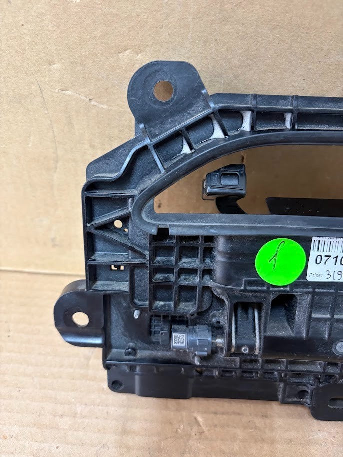 ✅ 16-27 Tesla Model S Front Left Door Handle 1046121-00-F