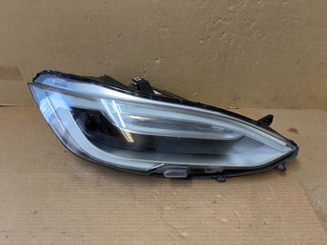 ✅ 2016-2020 Tesla Model S Right Side Headlight 1065042-00-D /broken