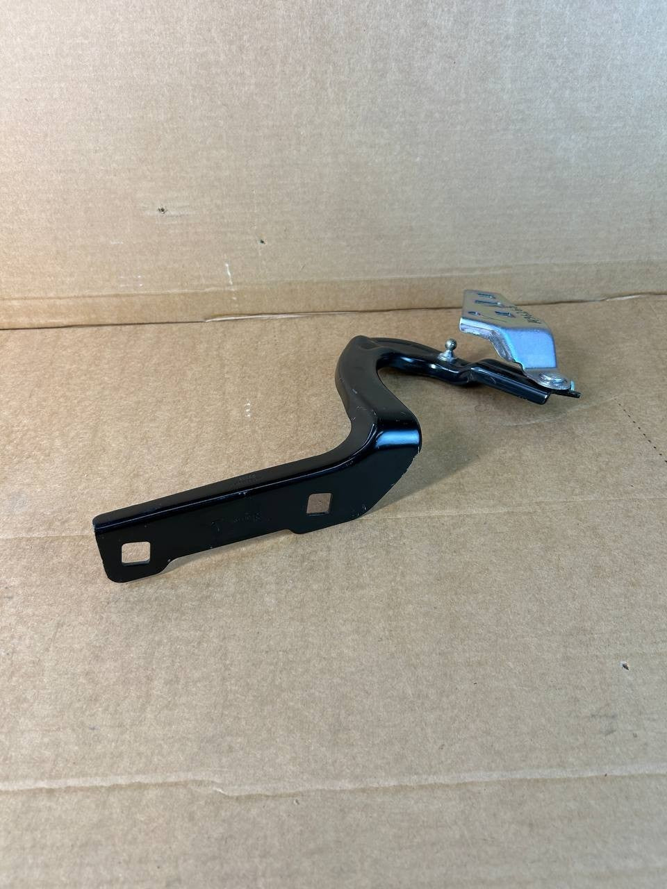 ✅NEW! 20-24 Tesla Model Y Front Passenger Side Hood Bonnet Hinge Right 1496268