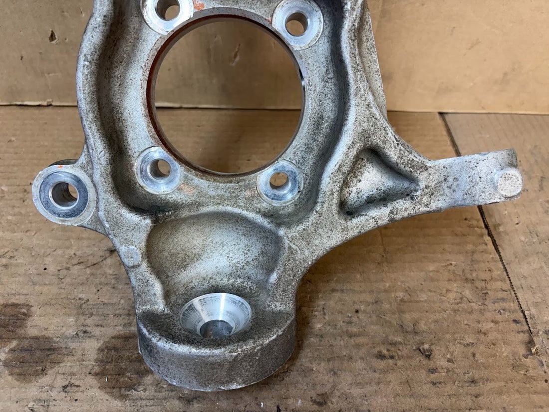 ✅ 22-24 Rivian R1T/R1S Front Left Spindle Knuckle PT00001859